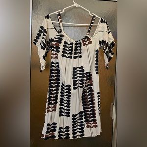 Manuheali’i White Off the Shoulder Baby Doll Dress